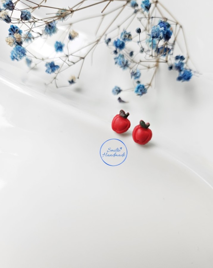 Auskarai prie ausies obuoliai (2)