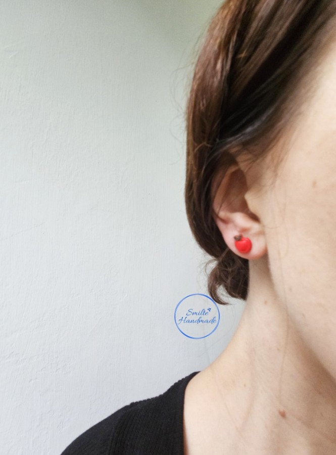 Auskarai prie ausies obuoliai (2)