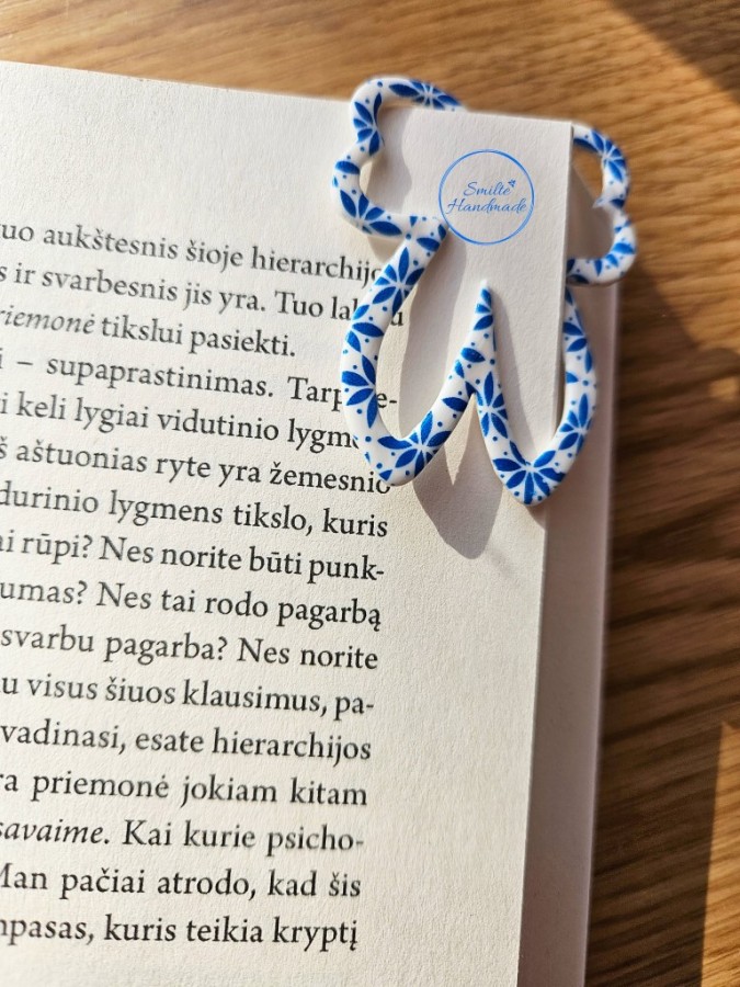 Knygų skirtukas kaspinas