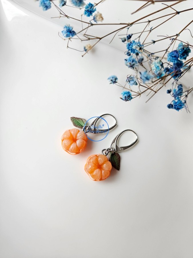 Minimalistiniai auskarai mandarinai Minimalistiniai auskarai mandarinai