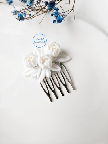 Plaukų papuošalas su bijūnais (šukos)