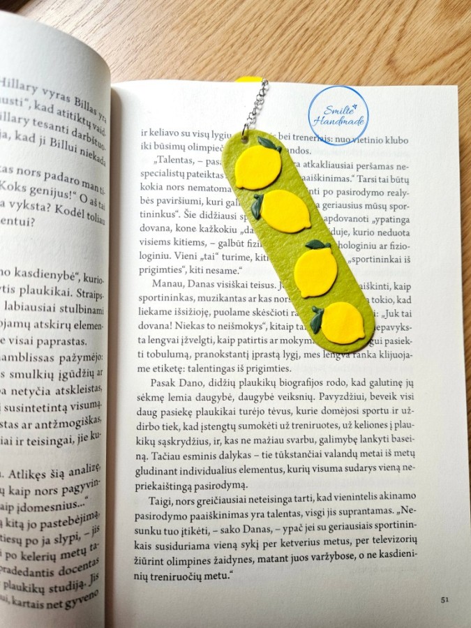 Rankų darbo knygos skirtukas citrinos