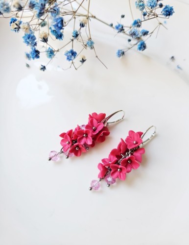 Rožiniai auskarai su gėlėmis